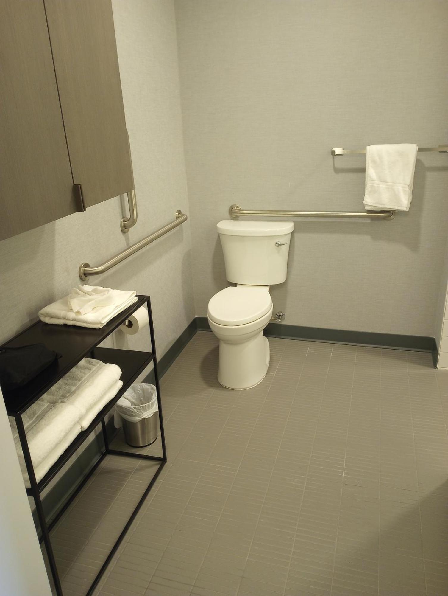 My Tri Suites Clark 外观 照片
